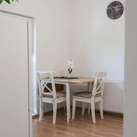 Revliving Premium Apartments Rosenburg Horn Exterior photo